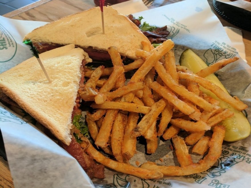 Big Pecker's Bar & Grill