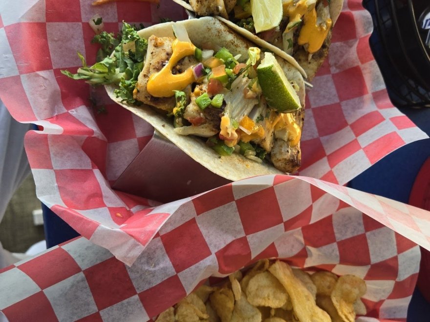 Barracuda's Bar & Grill