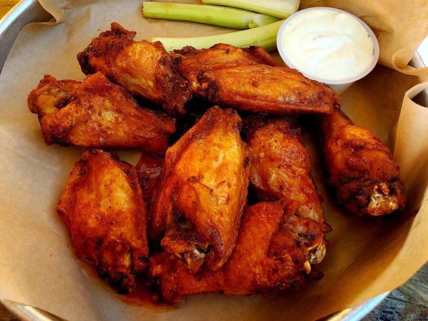 Tailchasers Restaurant & Dock Bar