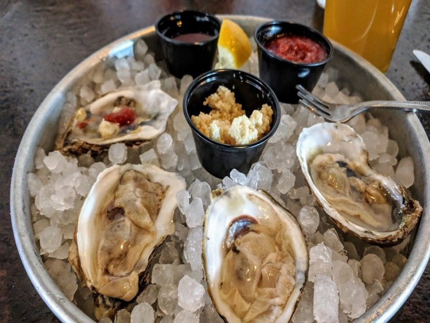 Tailchasers Restaurant & Dock Bar