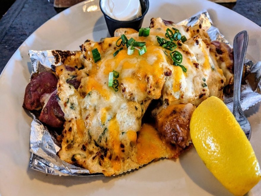 Tailchasers Restaurant & Dock Bar