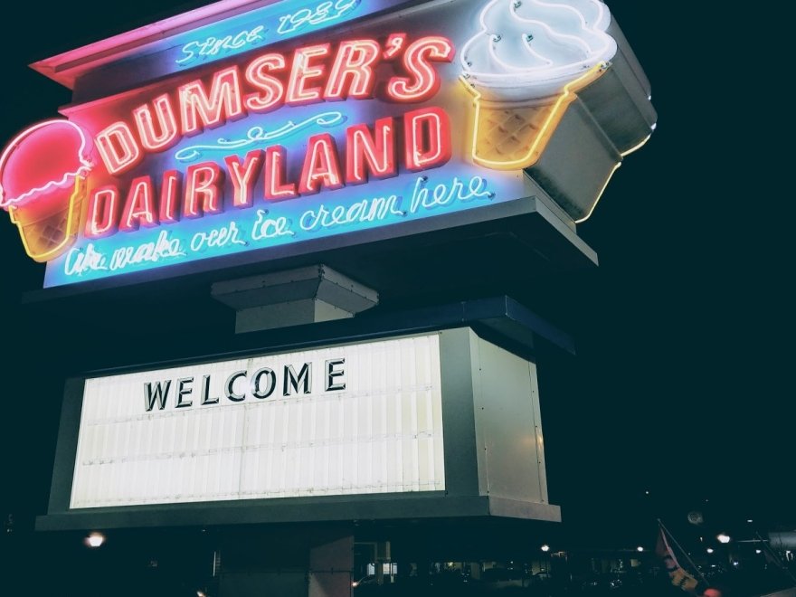 Dumser's Dairyland